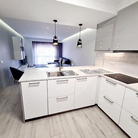 Central And New Fancy 2 Bedroom Apart.W/ 2 Wc Faro Luaran gambar